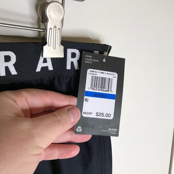 NWT Under Armour Women's Loose Athletic Shorts Black/Grey/White - Picture 8 of 8